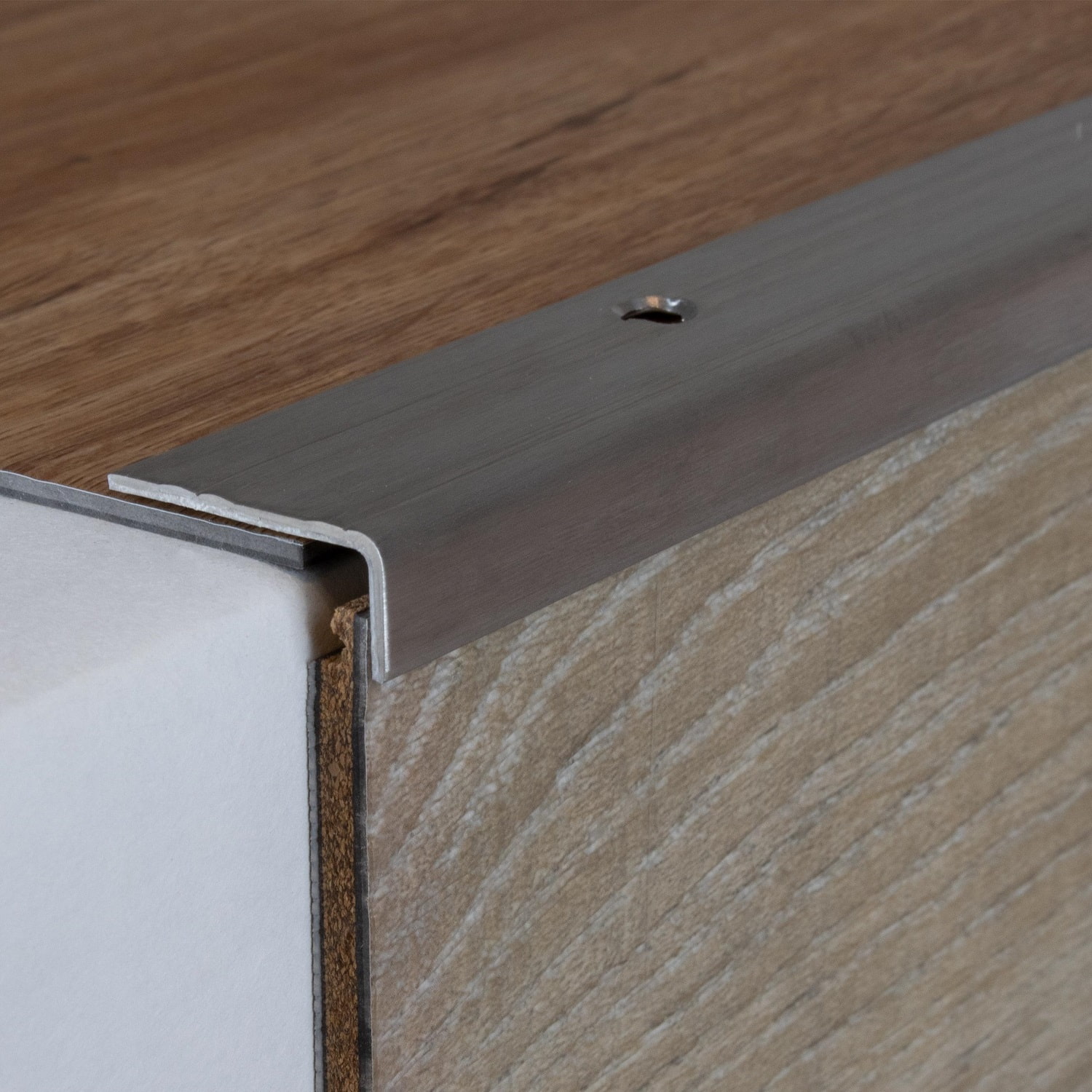 Auer Treppenkanten- & Winkelprofile Massa Rutschhemmend R10 DIN 51130 10 x 30 mm Edelstahl