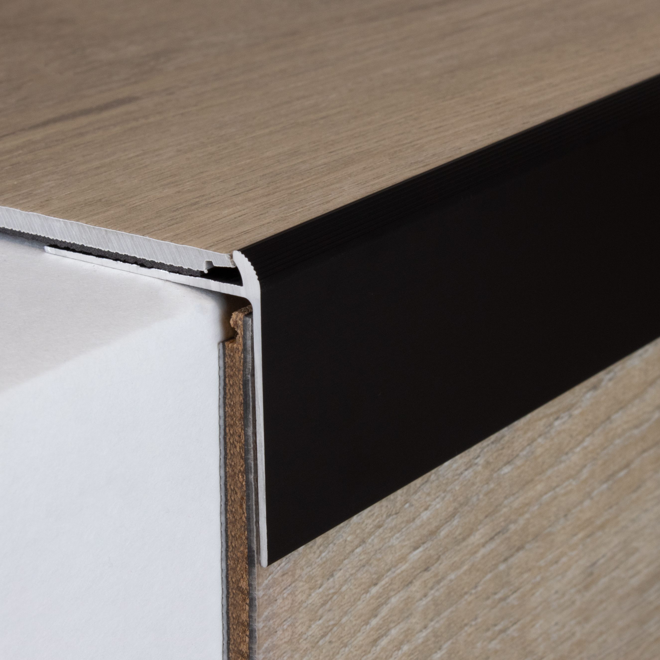 PROVISTON Treppenkanten- & Winkelprofile Berrie 40 x 40 mm Einfasshöhe 3 - 5 mm Aluminium