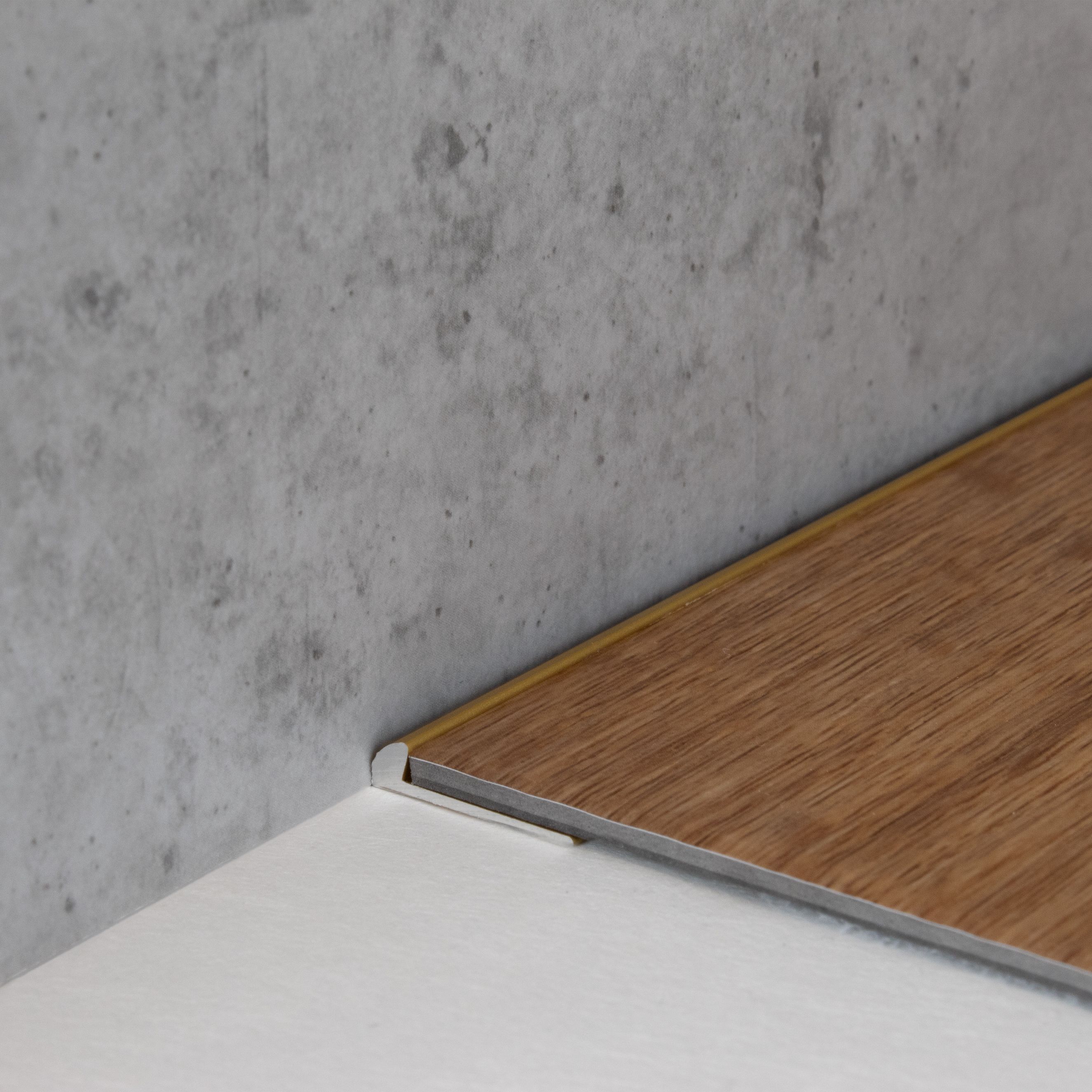 PROVISTON Einfass- & Abschlussprofile Wexford Breite 18 mm L 2700 mm Aluminium eloxiert