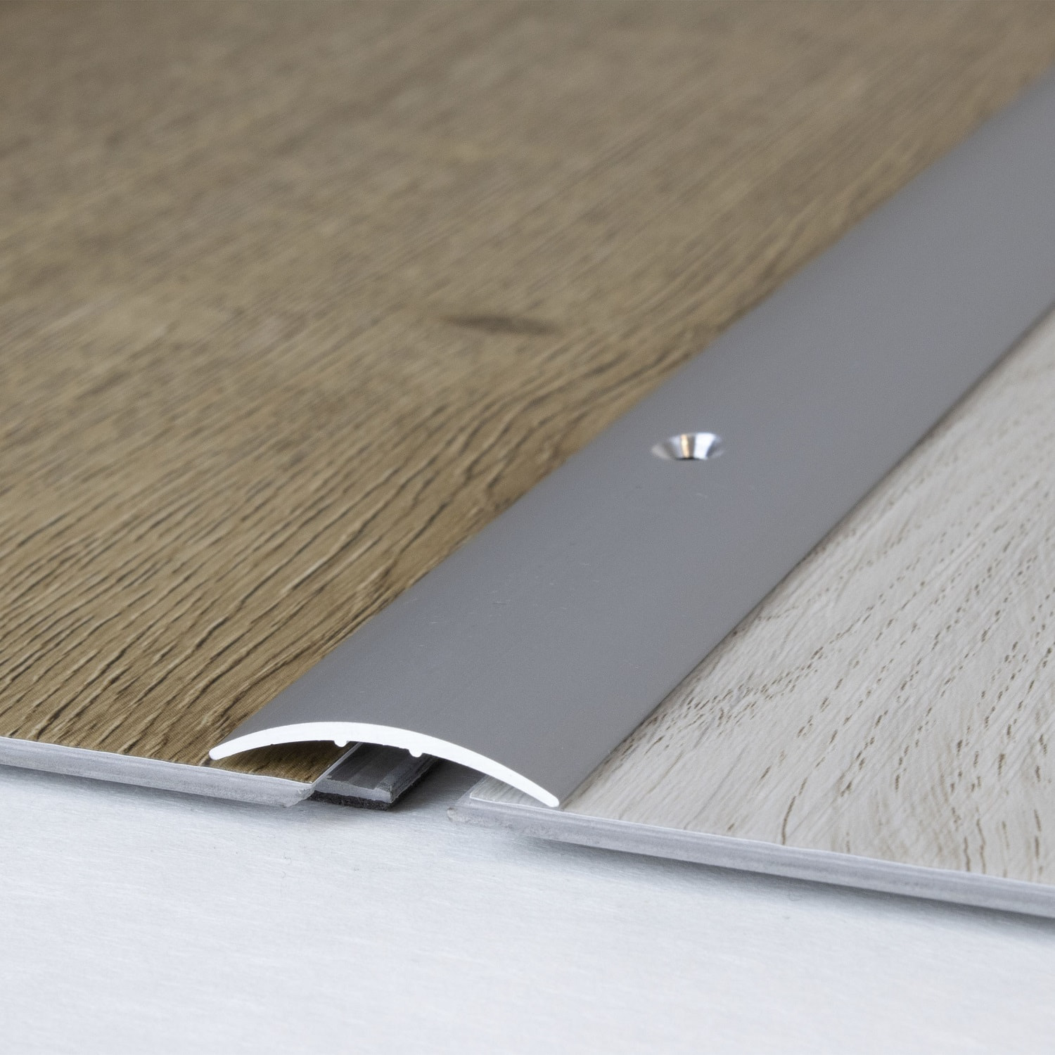 Auer Übergangsprofil Brüssel Höhe 4.5 mm Breite 28 mm Übergangsschiene Aluminium eloxiert