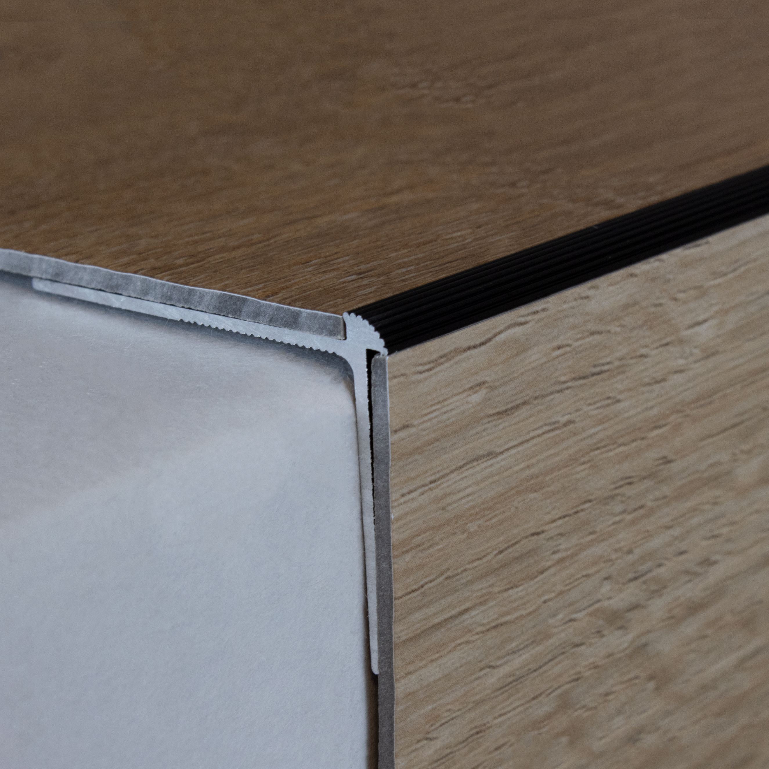 PROVISTON Treppenkanten- & Winkelprofile Höhe 30 mm Breite 40 mm Einfasshöhe 2 mm