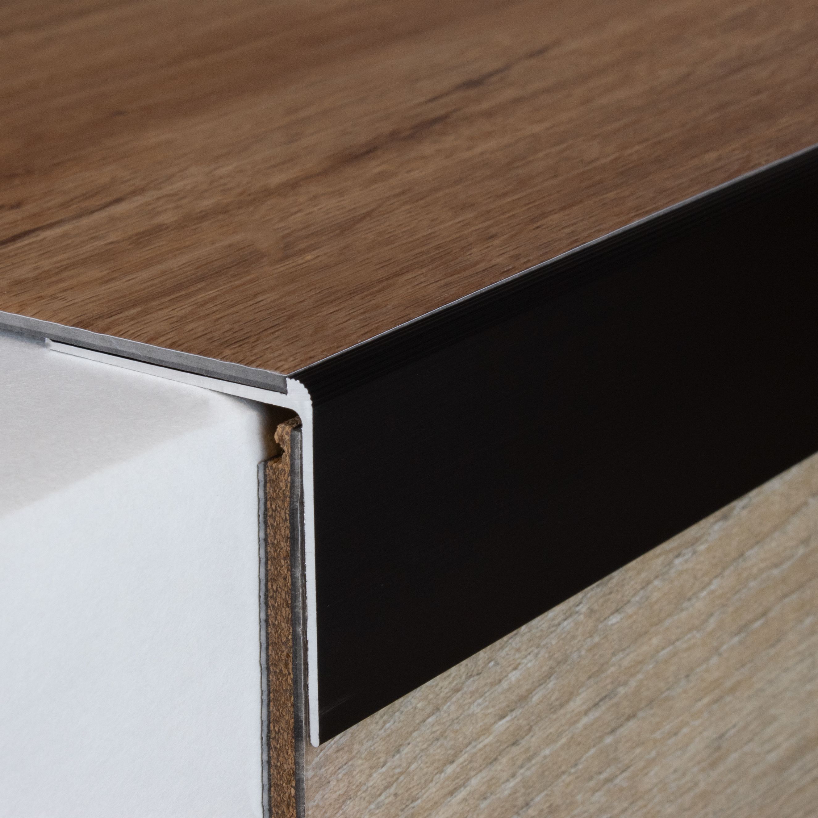 PROVISTON Treppenkanten- & Winkelprofil Aulla Höhe 10 - 40 mm Einfasshöhe 2 - 7 mm Aluminium