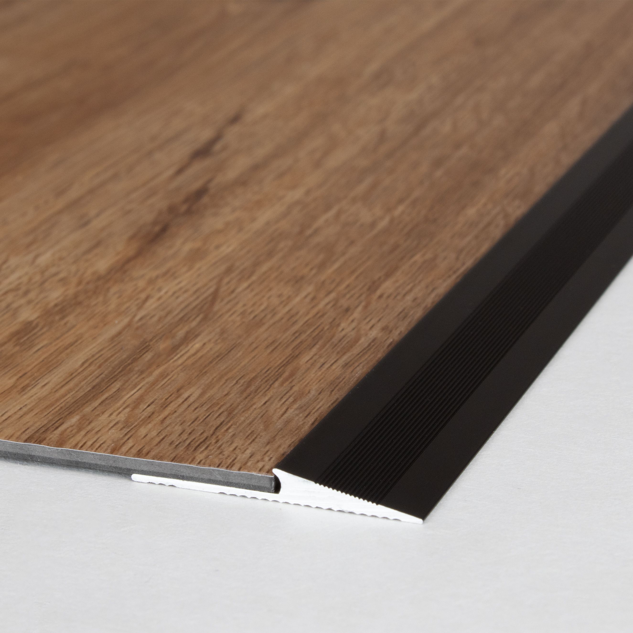 PROVISTON Höhen- & Anpassungsprofile Broadford Breite 33 - 43 mm Einfasshöhe 2 - 5 mm Alu