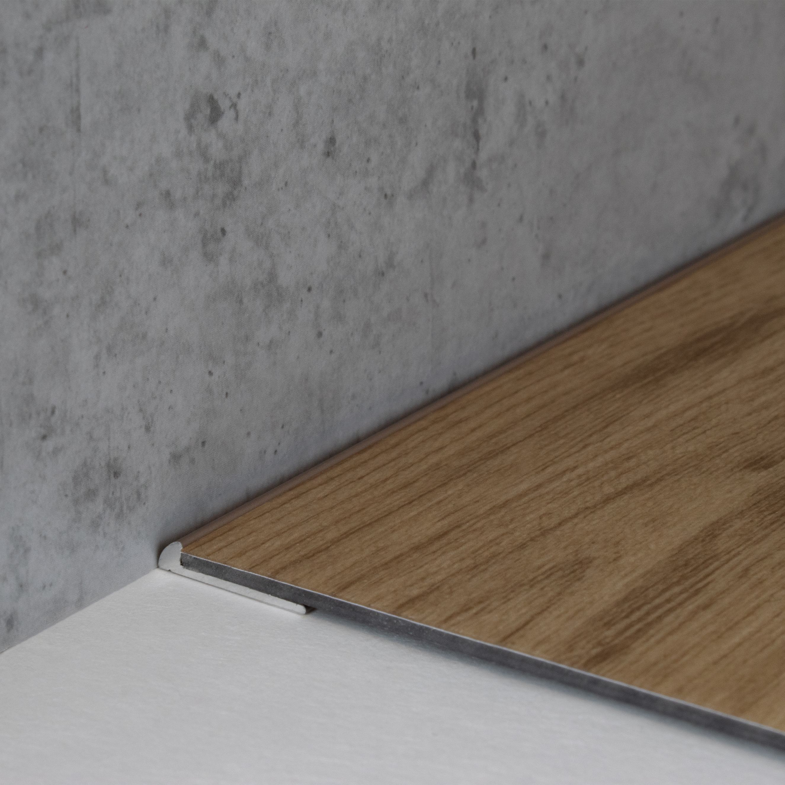 PROVISTON Einfass- & Abschlussprofile Wexford Breite 18 mm L 2700 mm Aluminium eloxiert