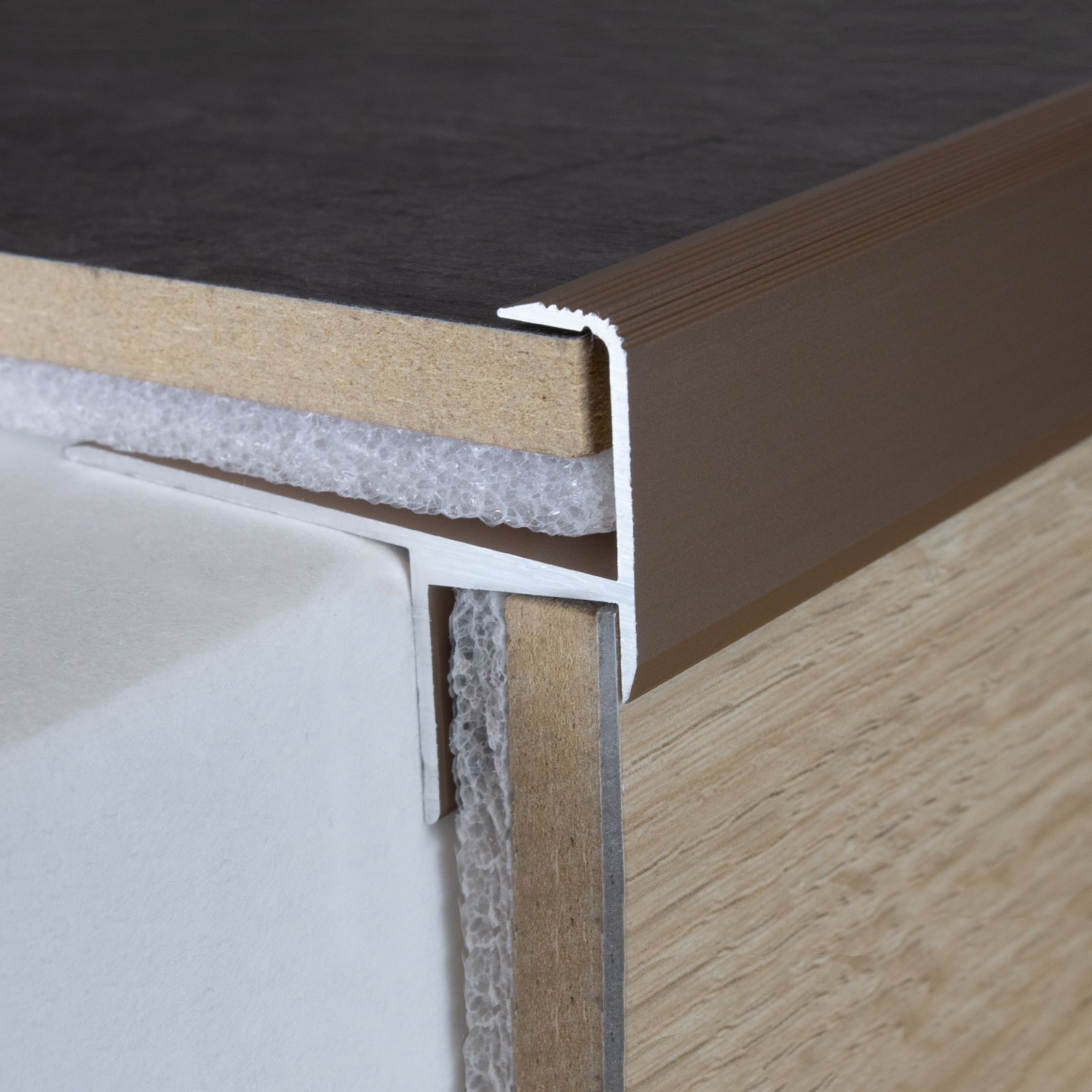 PROVISTON Treppenkanten- & Winkelprofile Springhill H 36.8 mm B 49.8 mm Einfasshöhe 15.3 mm