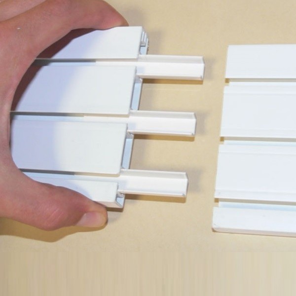 Verbinder für dreischienige Gardinenschiene / Vorhangschiene