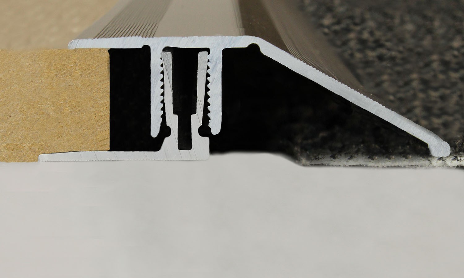 Ausgleichsprofil / Anpassungsprofil Laminat / Parket "Bellingham", für Höhe 15 - 24 mm, 5,5 mm breit, 2-teilig, Aluminium eloxiert, gebohrt-bronze dunkel-1 (Default)