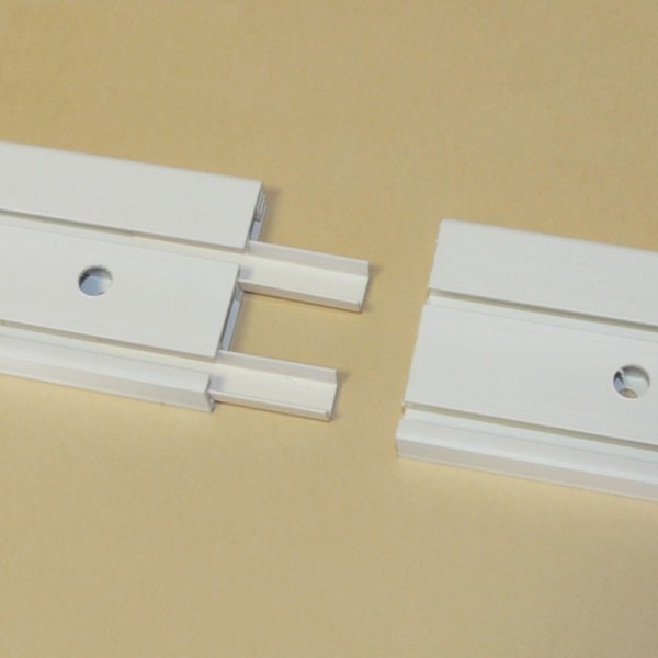 Verbinder für zweischienige Gardinenschiene / Vorhangschiene