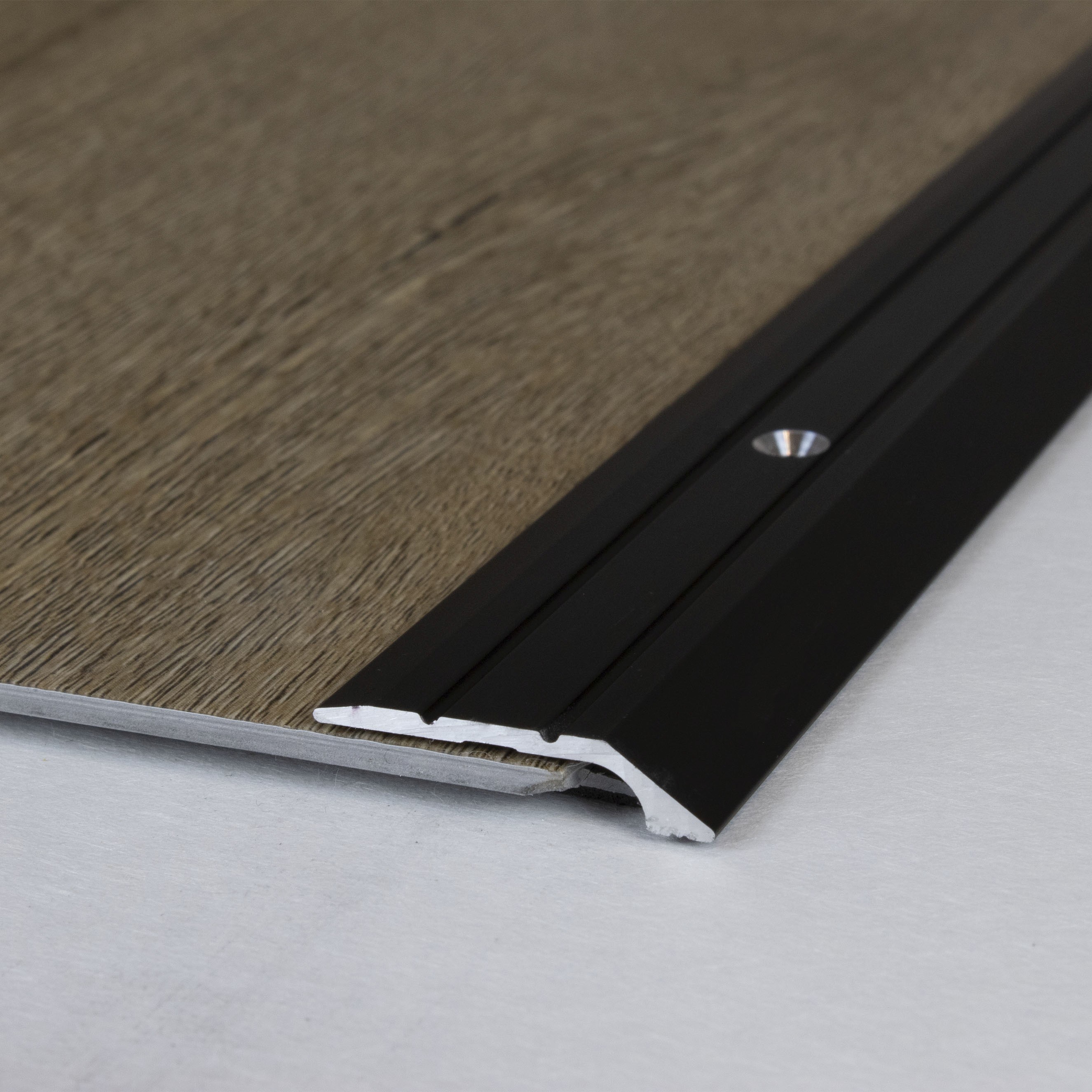 Auer Einfass- & Abschlussprofile Maryville B 30 mm Einfasshöhe 4.5 mm Aluminium eloxiert